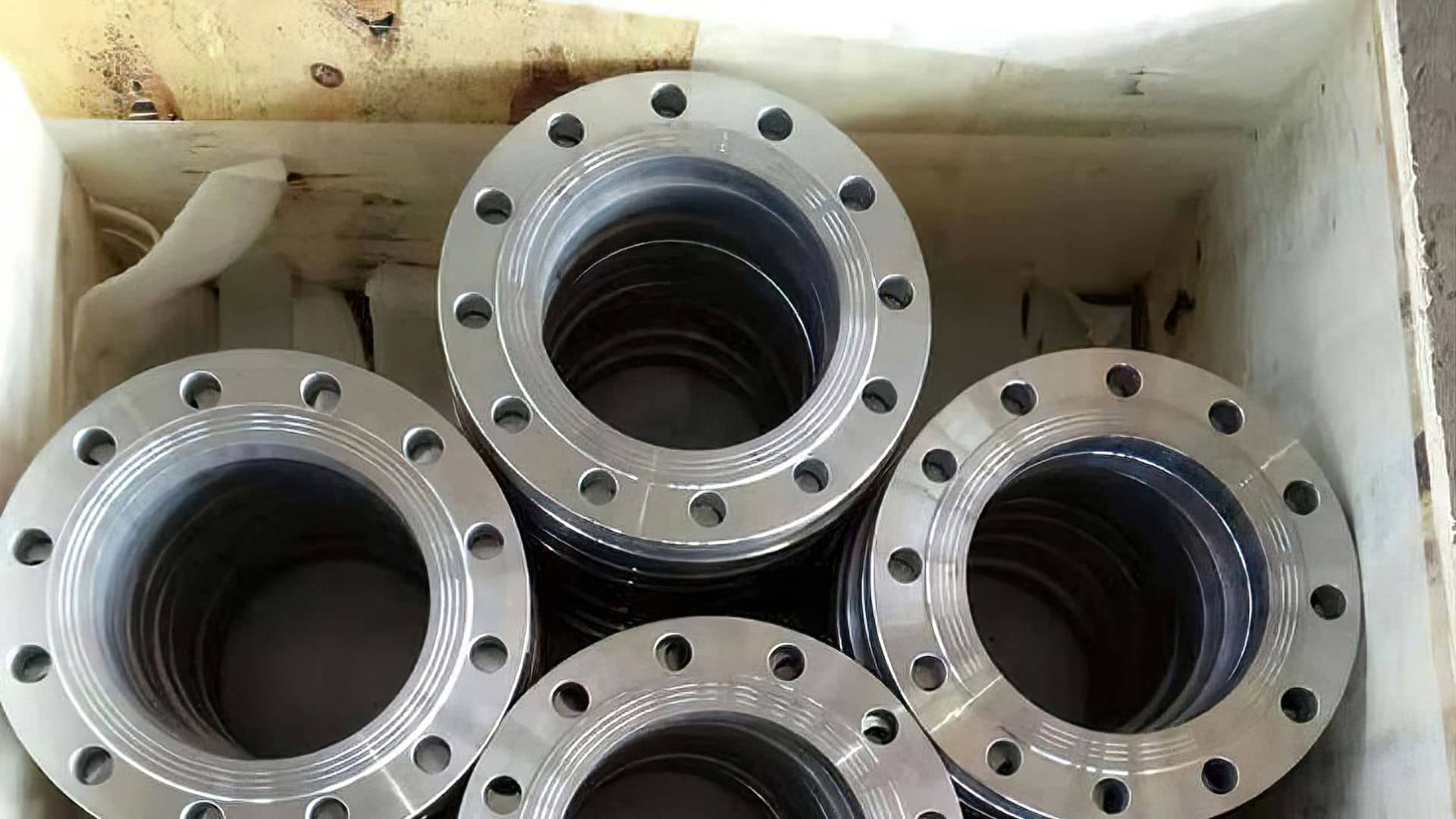 2205 Duplex Stainless Steel Flange Forgings 2205 Duplex Stainless Steel Flange Forgings