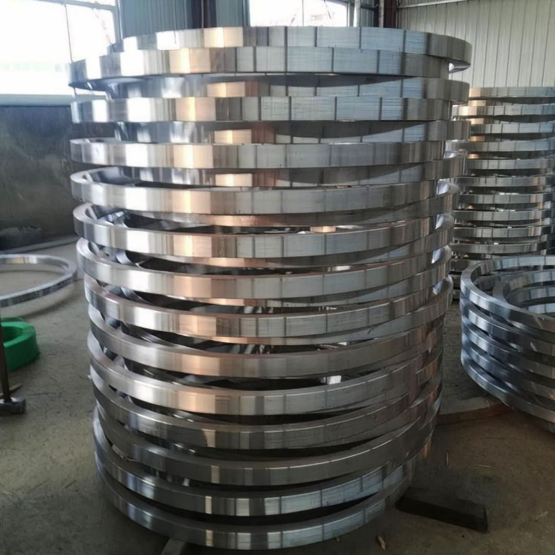 Large caliber flanges
